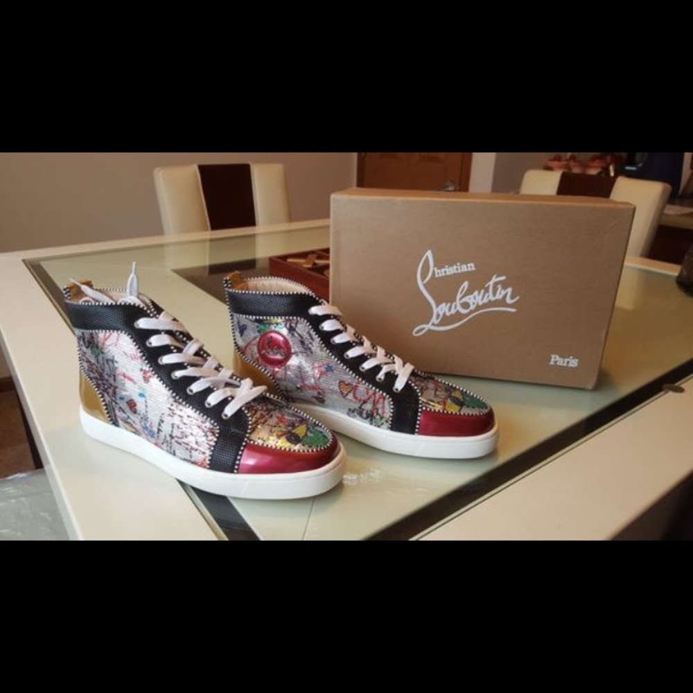 Red bottoms - Picture 2 of 4